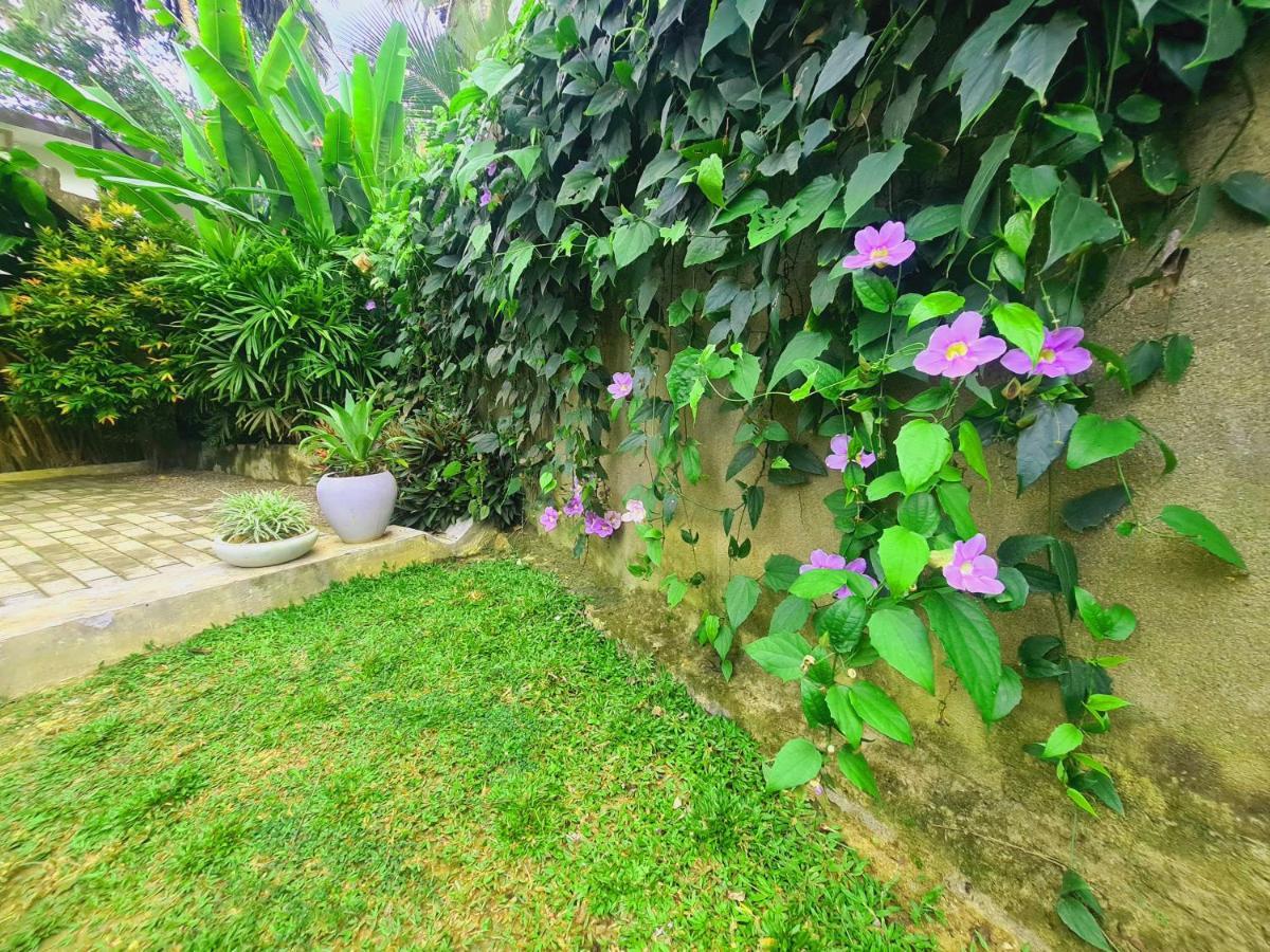 Villa Sahasna Unawatuna Exterior foto